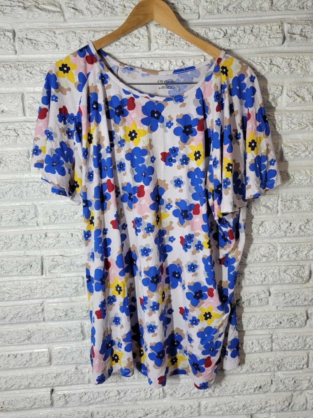 CW Classics Womens Top 3X Plus Tee Flutter Sleeve Blue Pink Floral FLO107XE